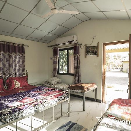 Lookout Villa - A Wandertrails Stay Sasan Gir Exterior photo